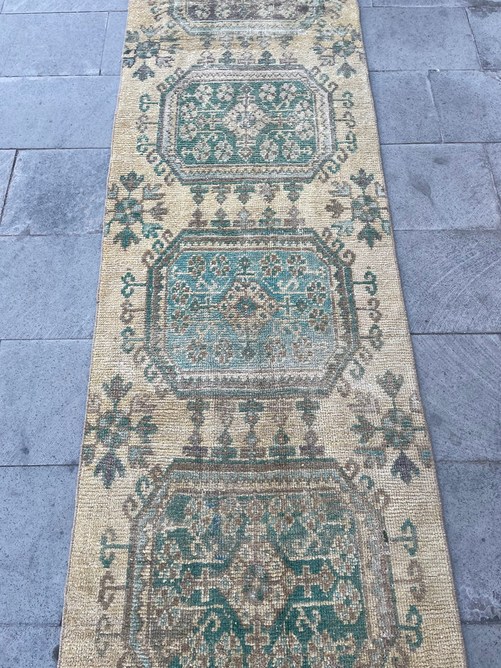 Beige Turkish Runner Rug 2' 7" x 19' 8" Hand-Knotted texture