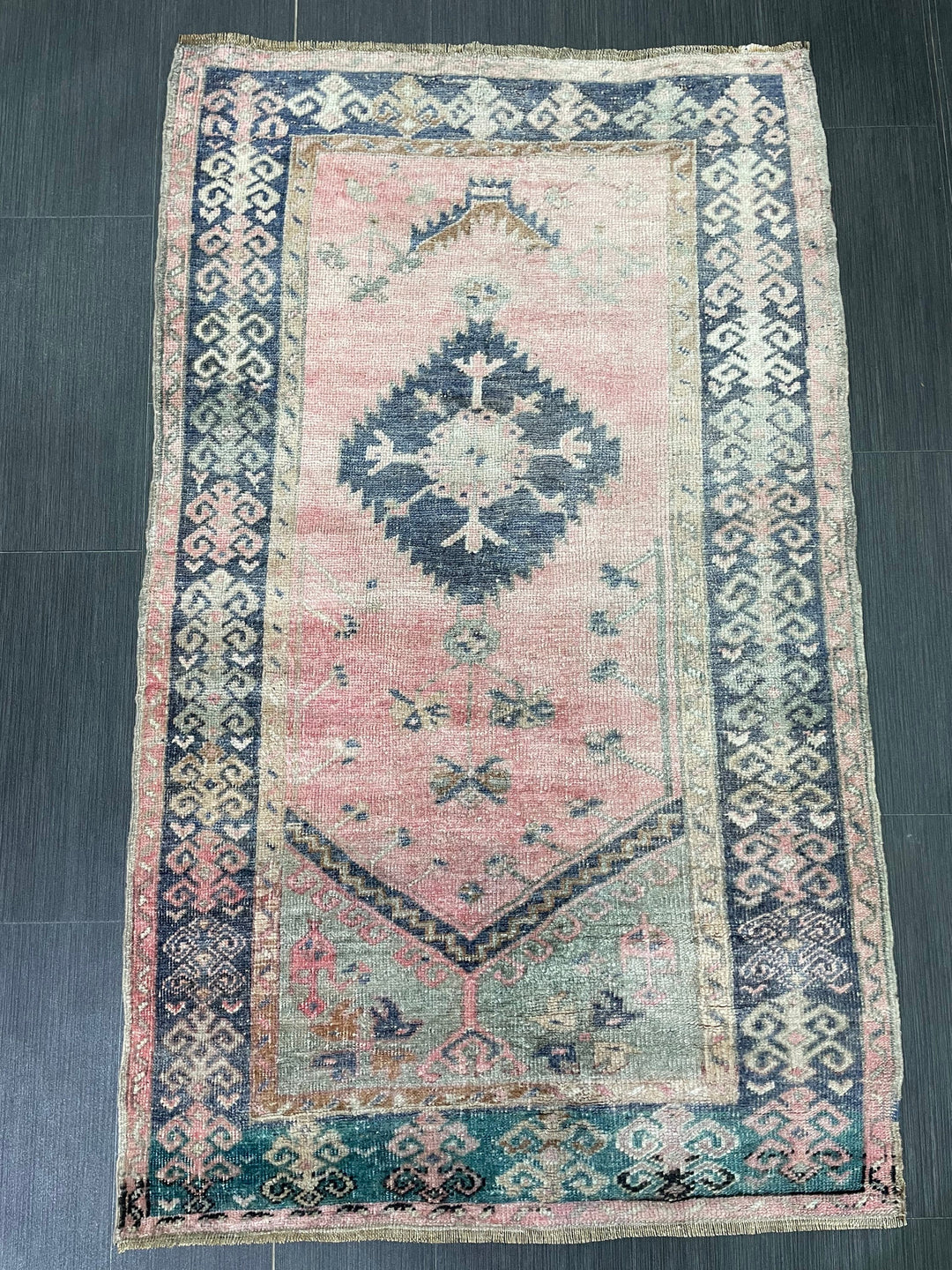 Green Turkish Runner Rug 3' 3" x 5' 5" Hand-Knotted detail