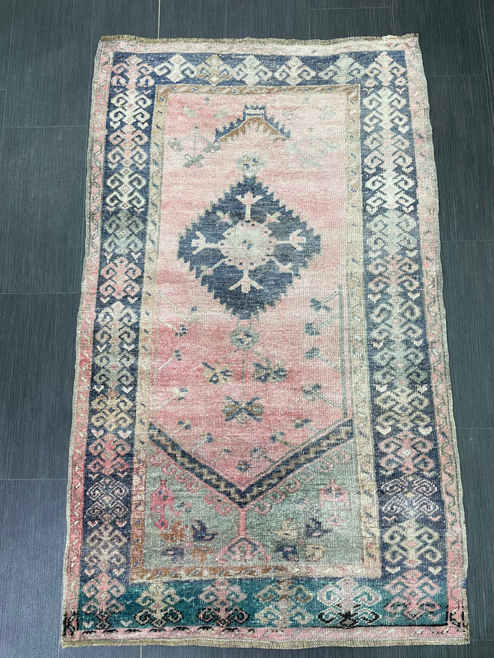 Green Turkish Runner Rug 3' 3" x 5' 5" Hand-Knotted field