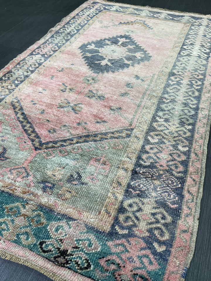 Green Turkish Runner Rug 3' 3" x 5' 5" Hand-Knotted reverse