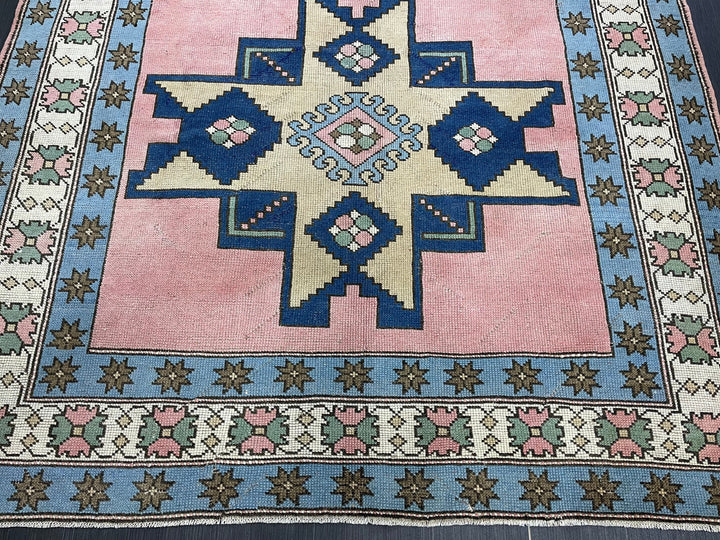 Blue Turkish Vintage Rug 6' 8" x 9' 10" Hand-Knotted border