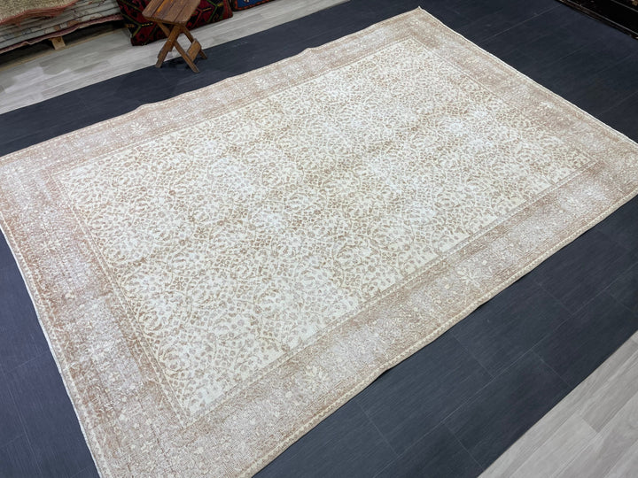 Beige Turkish Oushak Rug 6' 8" x 10' Hand-Knotted view