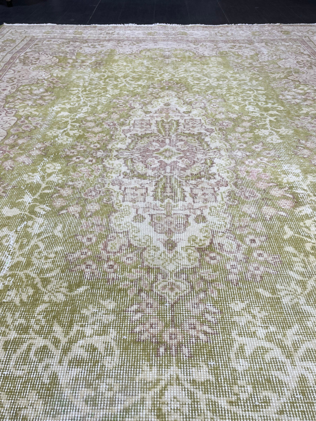 Green Turkish Vintage Rug 7' x 10' 3" Hand-Knotted | No. WR34208