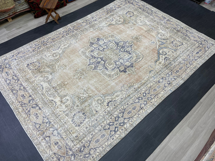 Beige Turkish Oushak Rug 7' 5" x 10' 8" Hand-Knotted detail