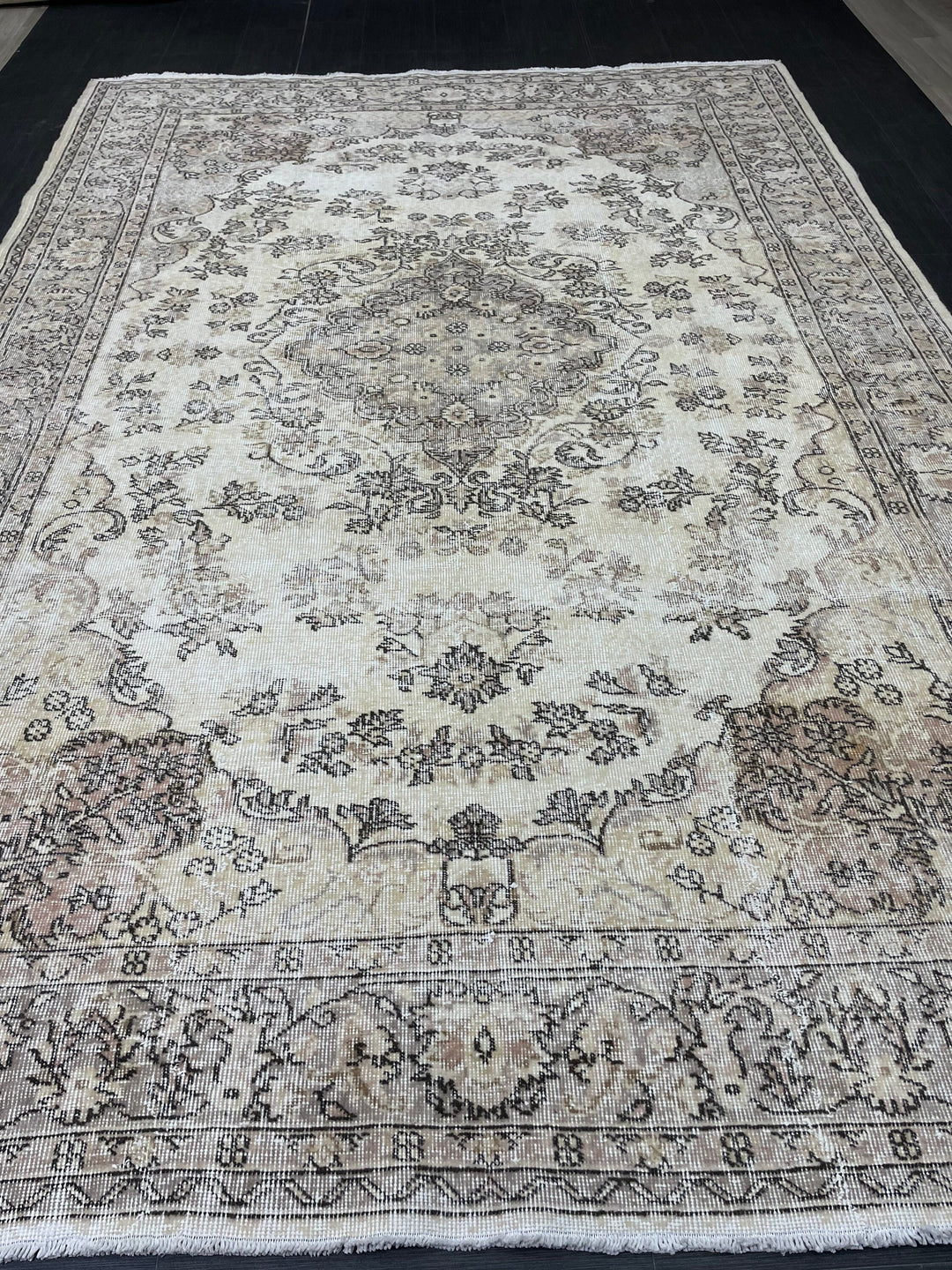 Beige Turkish Oushak Rug 7' 2" x 10' 6" Hand-Knotted reverse