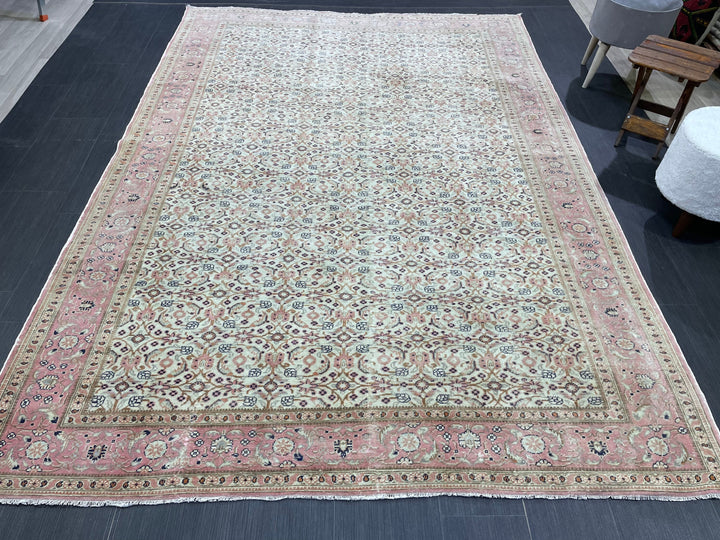 Beige Turkish Runner Rug 6' 4" x 9' 3" Hand-Knotted detail