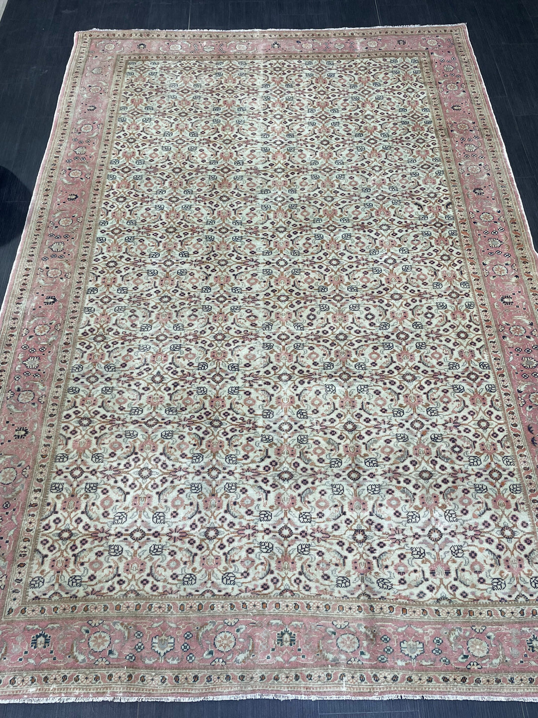 Beige Turkish Runner Rug 6' 4" x 9' 3" Hand-Knotted border