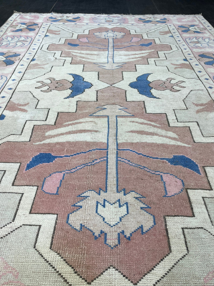 Pink Turkish Oushak Rug 5' 2" x 7' 7" Hand-Knotted field