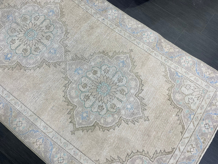 Beige Turkish Runner Rug 4' 3" x 10' 9" Hand-Knotted pattern