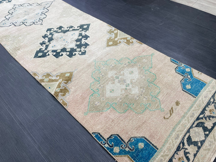 Beige Turkish Runner Rug 2' 9" x 13' 1" Hand-Knotted border
