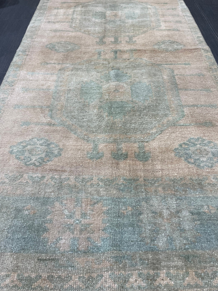 Beige Turkish Runner Rug 2' 10" x 13' 2" Hand-Knotted pattern