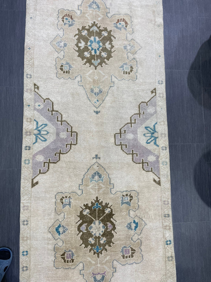 Beige Turkish Runner Rug 3' 1" x 11' 4" Hand-Knotted texture
