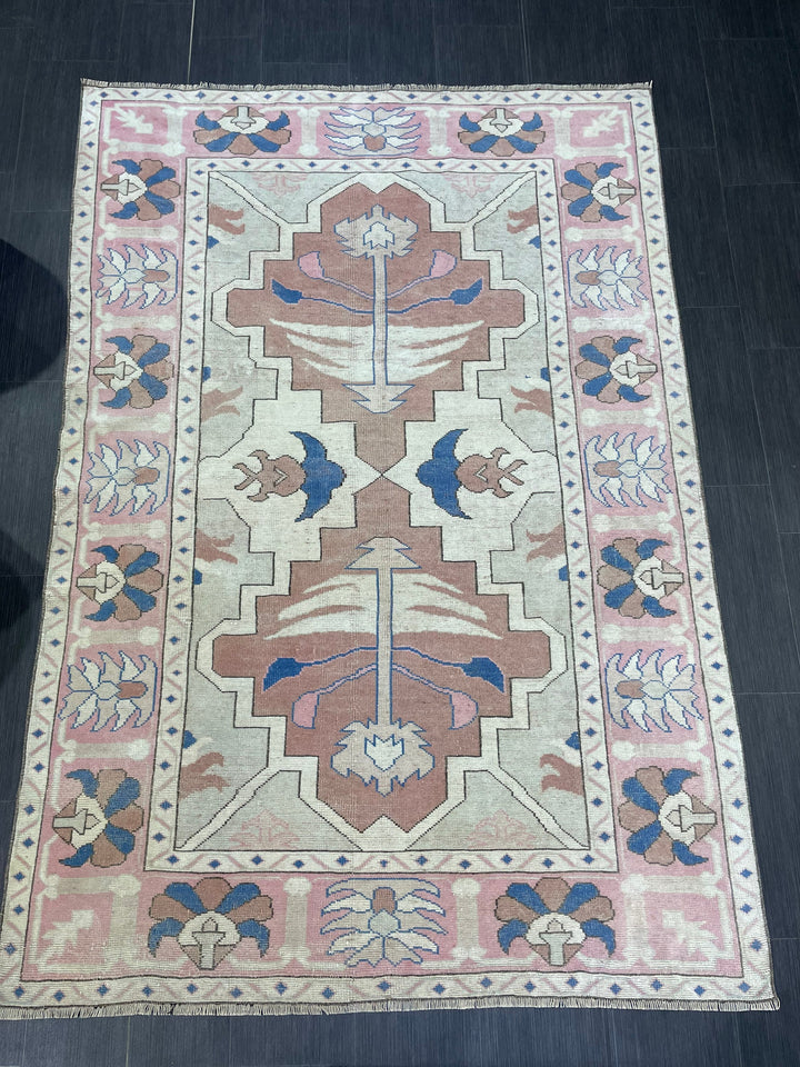 Pink Turkish Oushak Rug 5' 2" x 7' 7" Hand-Knotted pattern