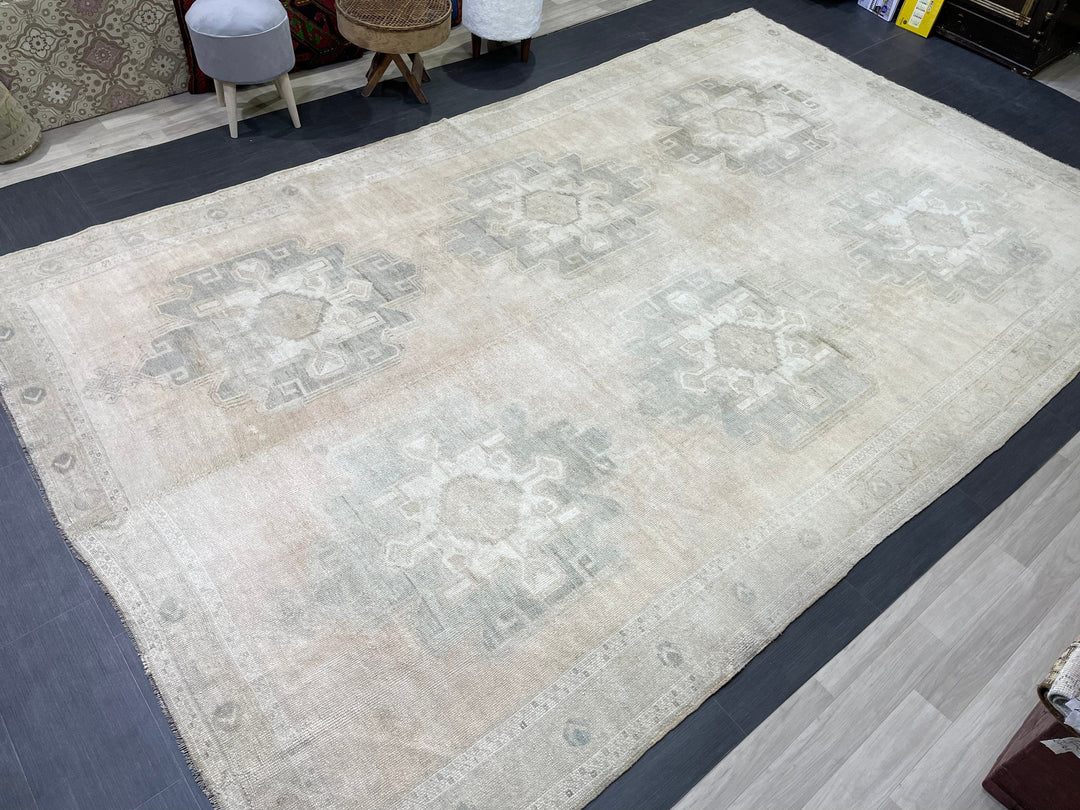 Tan Turkish Oushak Rug 7' 10" x 12' 9" Hand-Knotted field