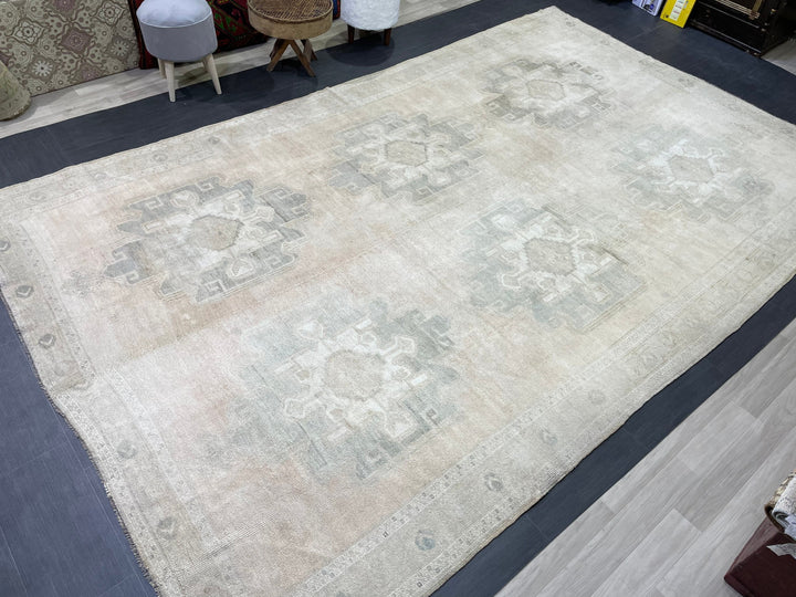 Tan Turkish Oushak Rug 7' 10" x 12' 9" Hand-Knotted field