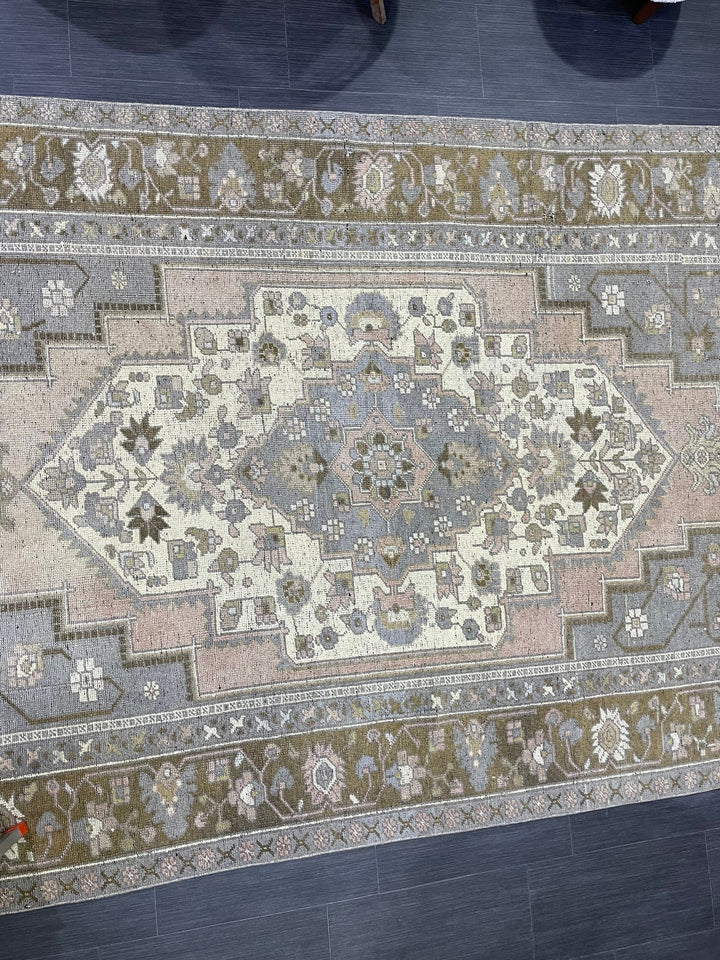 Rust Turkish Oushak Rug 5' 9" x 10' 11" Hand-Knotted close-up