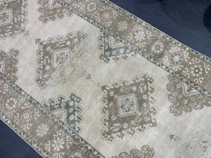 Navy Runner Rug 5' 1" x 12' 4" - No. WR58464