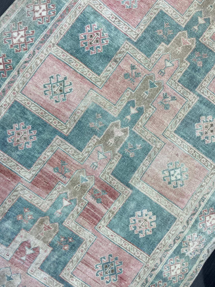 Turkish Oushak Rug 4' 11" x 11' 1" Hand-Knotted view 9