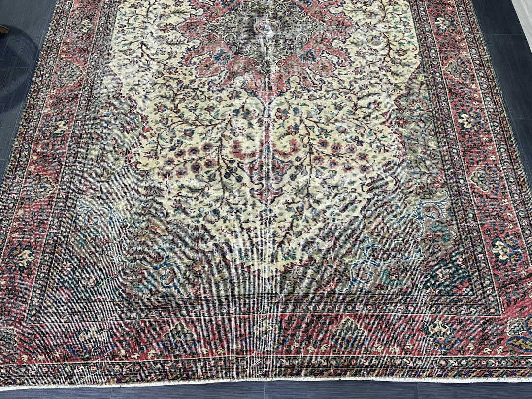 Tan Turkish Oushak Rug 7' x 10' 5" Hand-Knotted texture