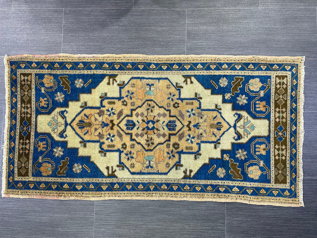 Beige Turkish Runner Rug 1' 10" x 3' 9" Hand-Knotted view