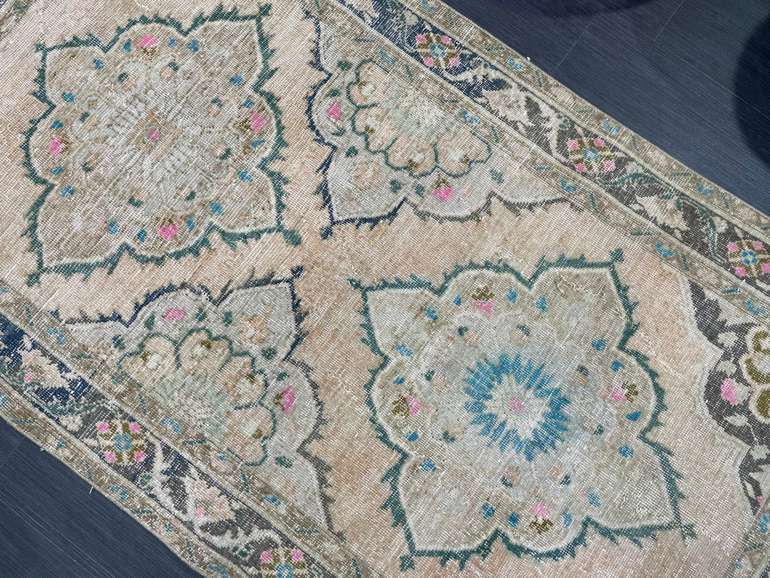 Beige Turkish Runner Rug 3' 8" x 6' 9" Hand-Knotted detail