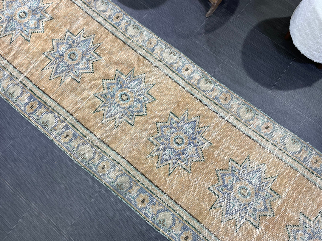 Beige Turkish Runner Rug 2' 6" x 9' 8" Hand-Knotted field