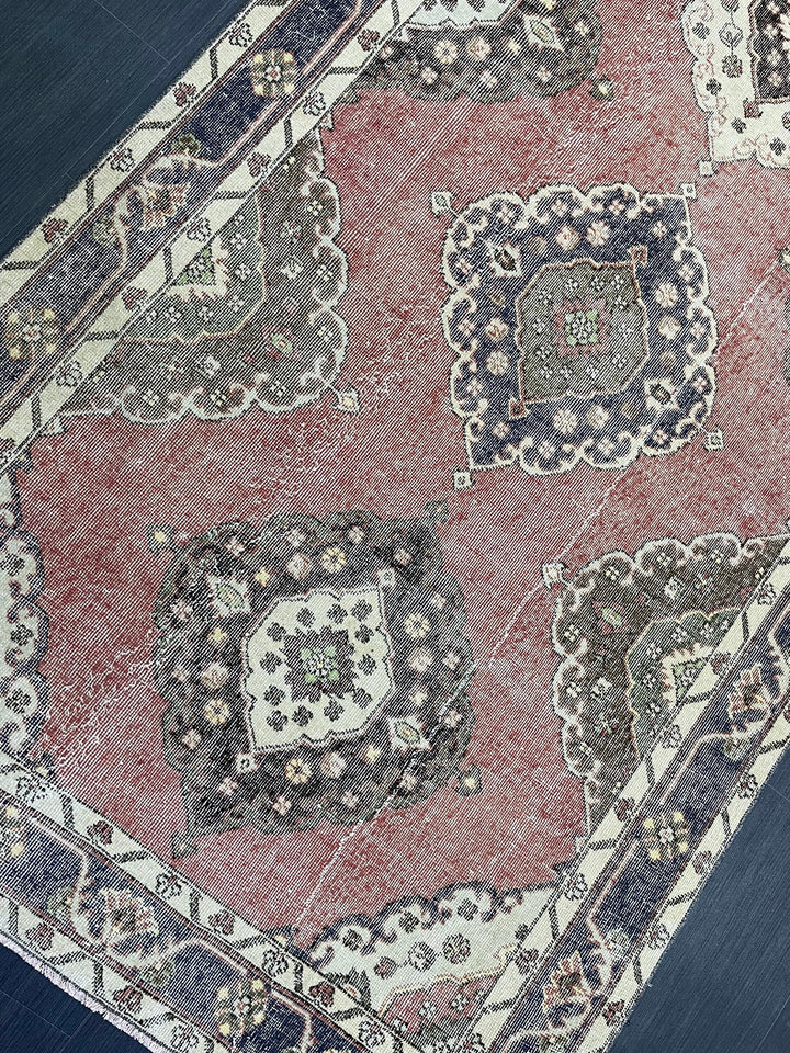 Brown Runner Rug 4' 8" x 12' 4" - No. WR62060