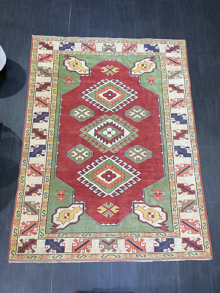 Beige Turkish Oushak Rug 5' 3" x 7' Hand-Knotted pattern
