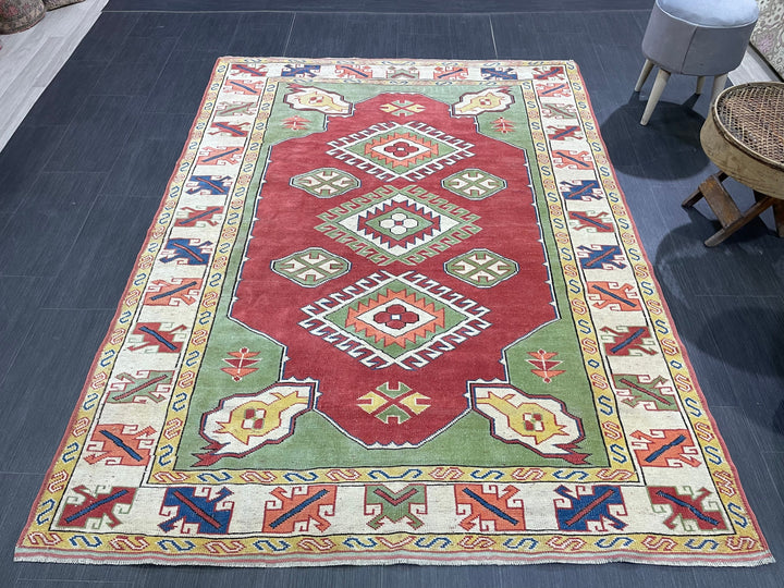 Beige Turkish Oushak Rug 5' 3" x 7' Hand-Knotted border