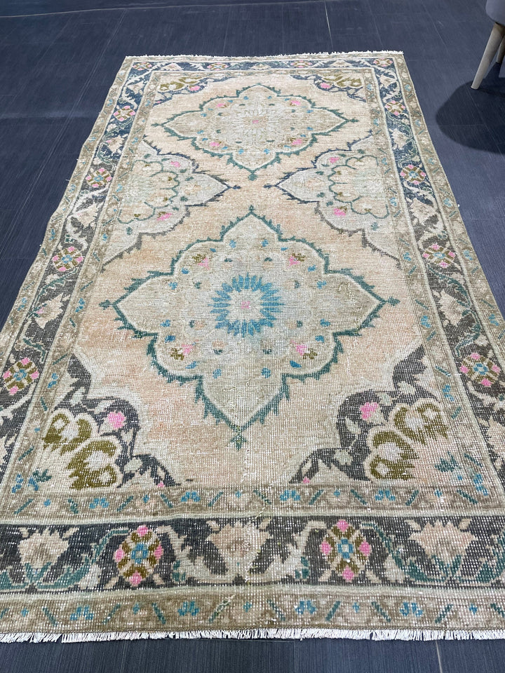 Beige Turkish Runner Rug 3' 8" x 6' 9" Hand-Knotted texture