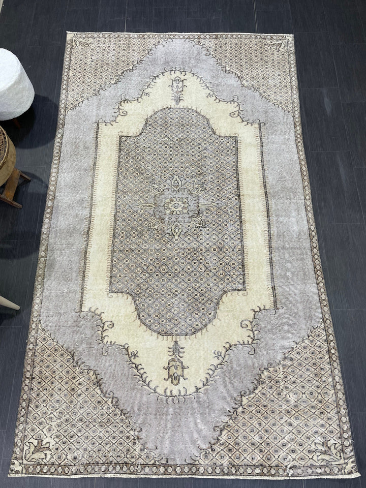 Beige Turkish Runner Rug 5' 3" x 9' 1" Hand-Knotted view