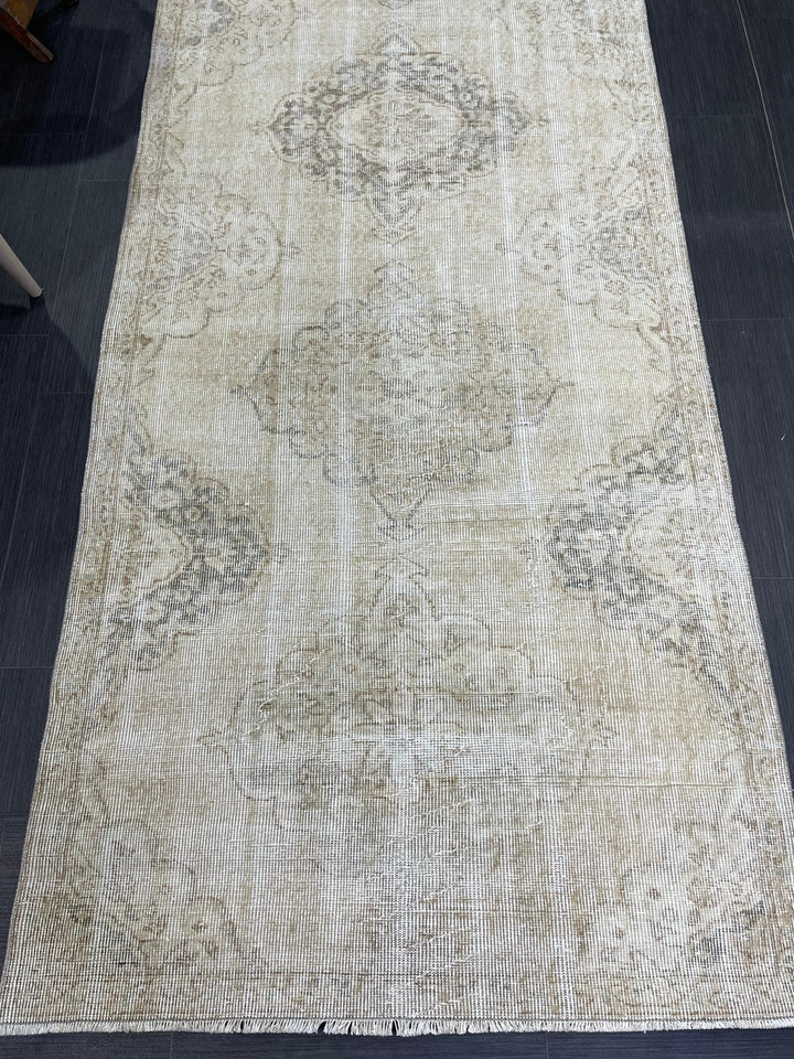 Beige Turkish Runner Rug 3' 7" x 10' 10" Hand-Knotted texture