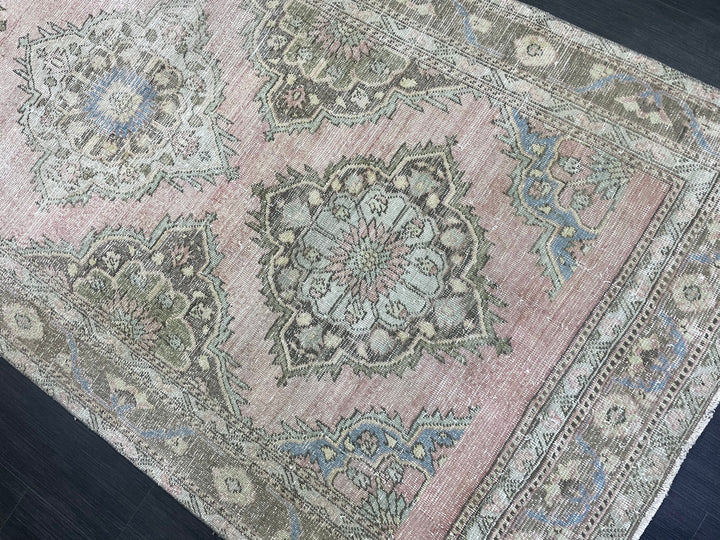 Tan Turkish Runner Rug 4' 5" x 9' 9" Hand-Knotted close-up