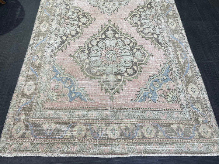 Tan Turkish Runner Rug 4' 5" x 9' 9" Hand-Knotted border
