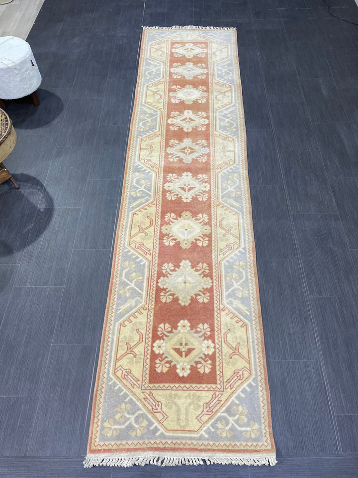 Beige Turkish Runner Rug 2' 7" x 10' 5" Hand-Knotted close-up