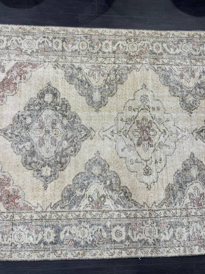 Beige Turkish Runner Rug 4' 9" x 12' 8" Hand-Knotted | No. WR97948