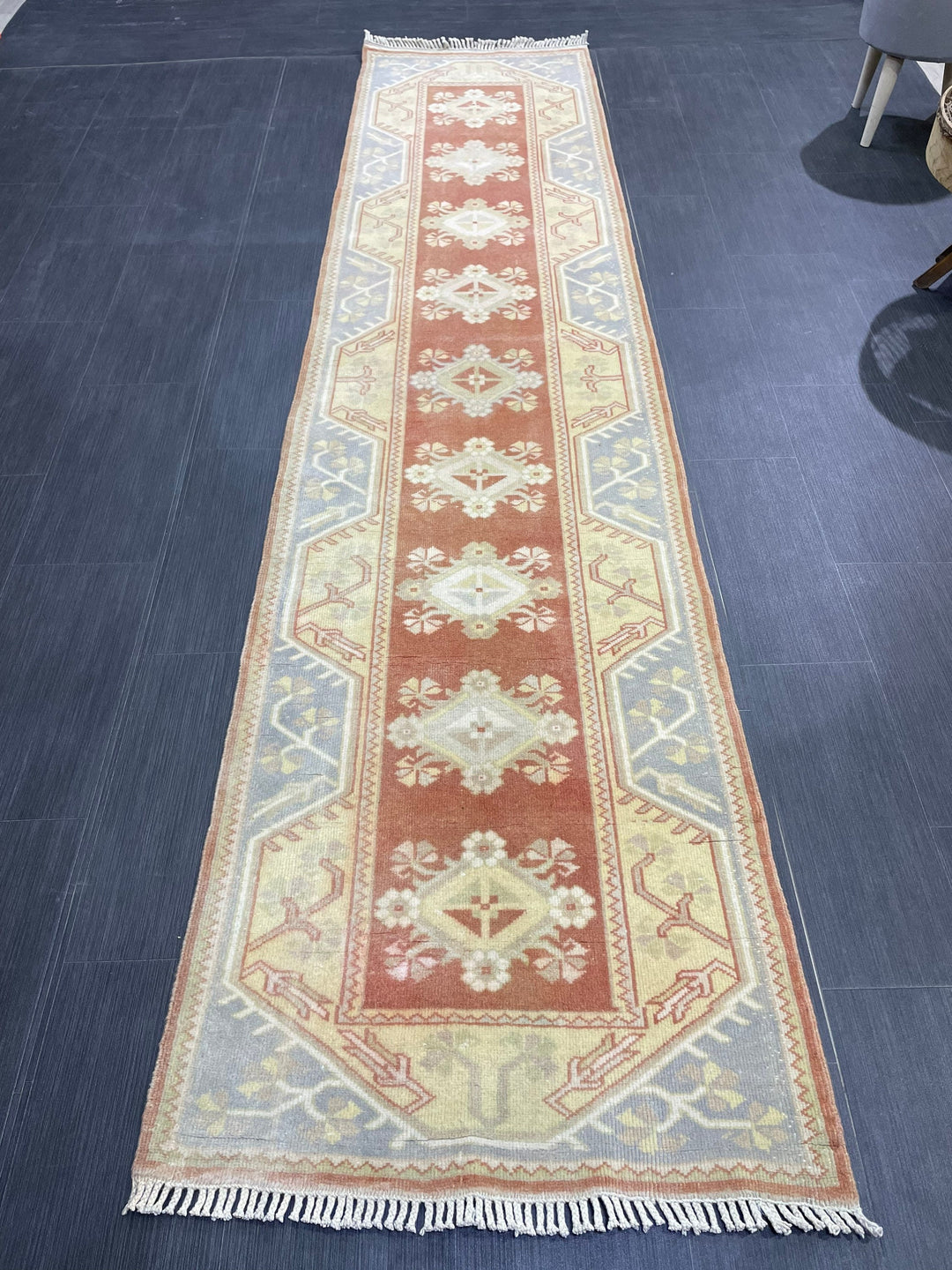 Beige Turkish Runner Rug 2' 7" x 10' 5" Hand-Knotted detail