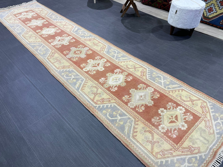 Beige Turkish Runner Rug 2' 7" x 10' 5" Hand-Knotted