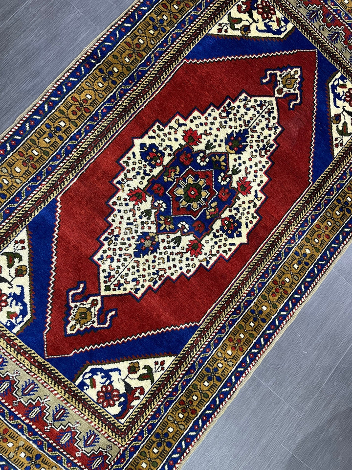 Green Turkish Oushak Rug 3' 10" x 7' 1" Hand-Knotted | No. WR90254
