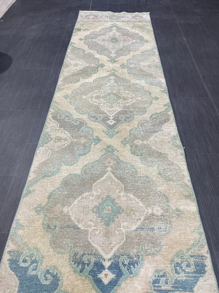 Beige Turkish Runner Rug 2' 8" x 12' 10" Hand-Knotted pattern