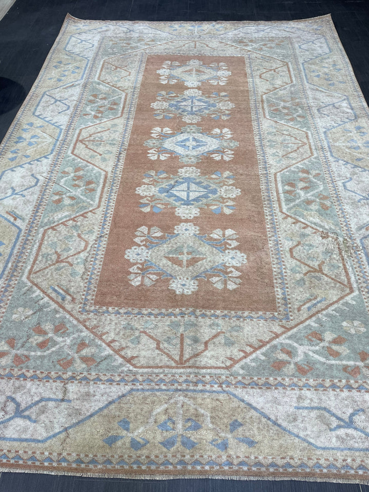 Beige Turkish Distressed Oushak Rug 6' 5" x 9' 6" Hand-Knotted | No. WR74475