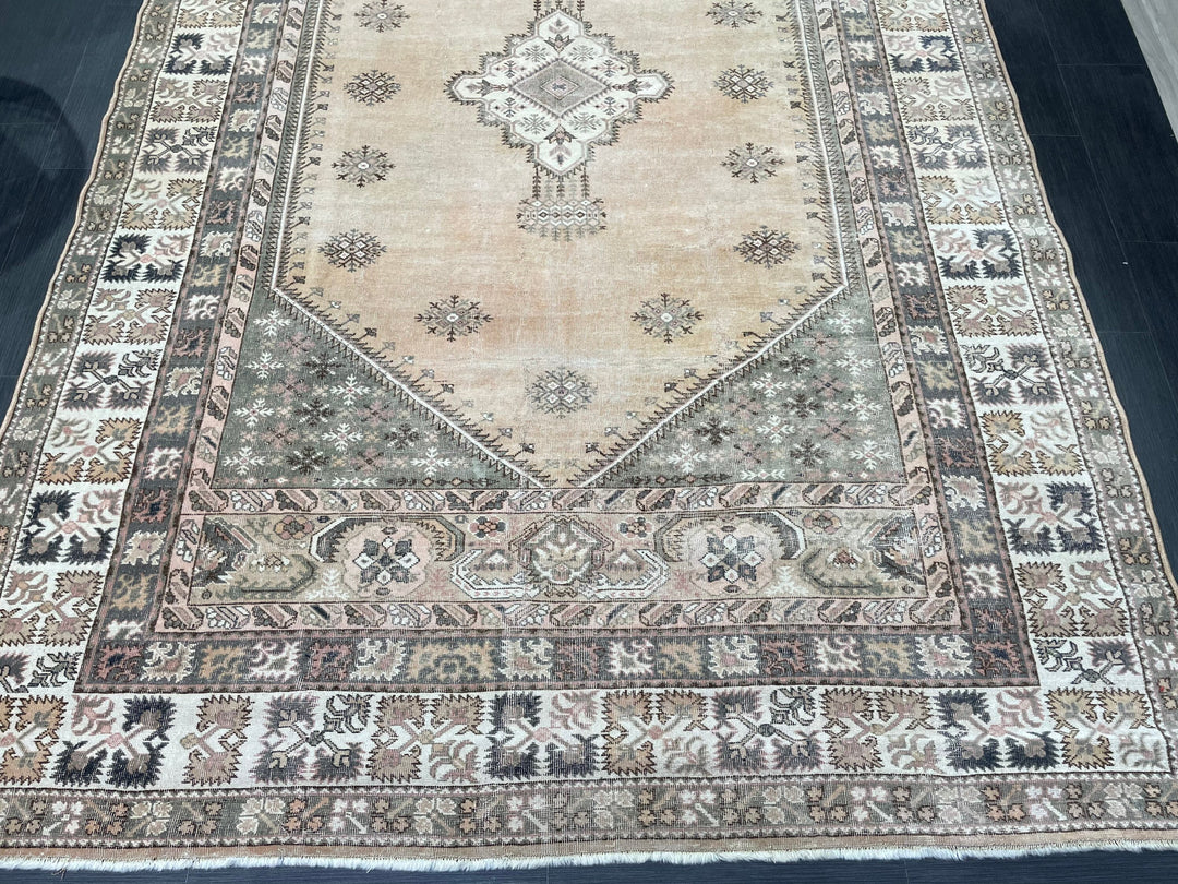 Beige Turkish Oushak Rug 6' 5" x 10' 1" Hand-Knotted | No. WR42925
