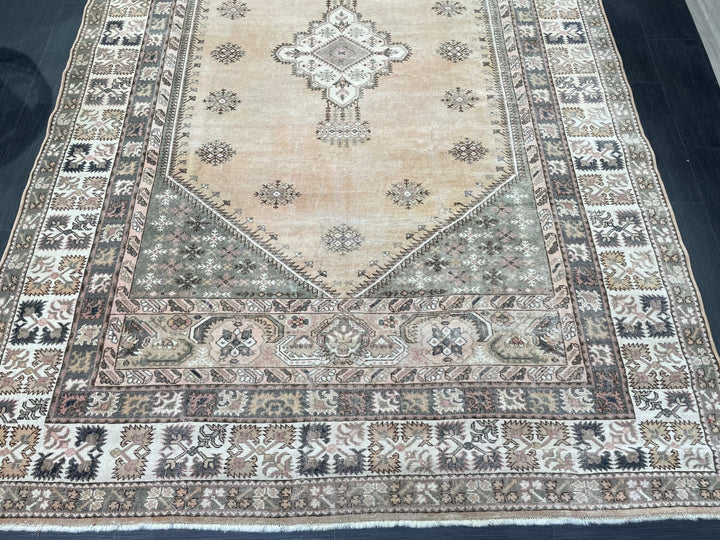 Beige Turkish Oushak Rug 6' 5" x 10' 1" Hand-Knotted | No. WR42925