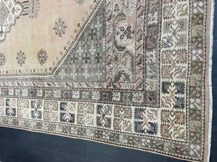 Beige Turkish Oushak Rug 6' 5" x 10' 1" Hand-Knotted | No. WR42925