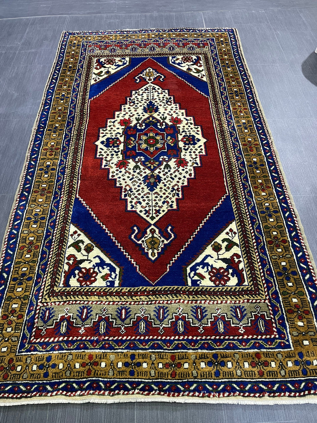 Green Turkish Oushak Rug 3' 10" x 7' 1" Hand-Knotted | No. WR90254