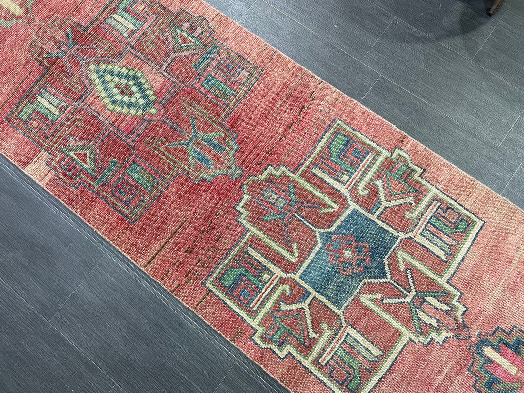 Beige Turkish Runner Rug 2' 8" x 11' 1" Hand-Knotted texture