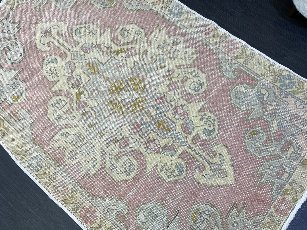 Beige Turkish Oushak Rug 4' 7" x 7' 4" Hand-Knotted field