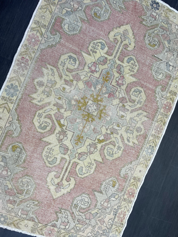 Beige Turkish Oushak Rug 4' 7" x 7' 4" Hand-Knotted view 9