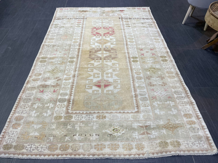 Rust Oushak Rug 4' 1" x 6' 4" - No. WR93613