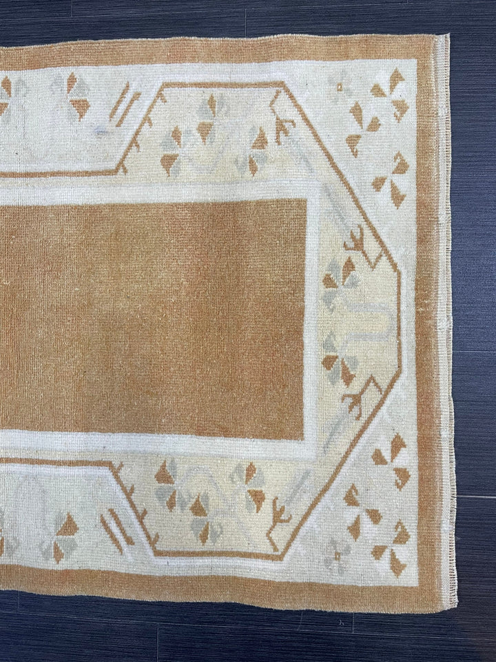 Brown Turkish Oushak Rug 2' 8" x 4' 3" Hand-Knotted | No. WR50953